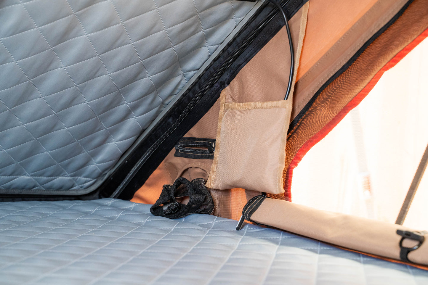 AIRCREST 2+ Person Rooftop Tent