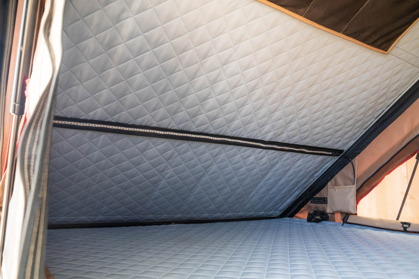 AIRCREST 2+ Person Rooftop Tent