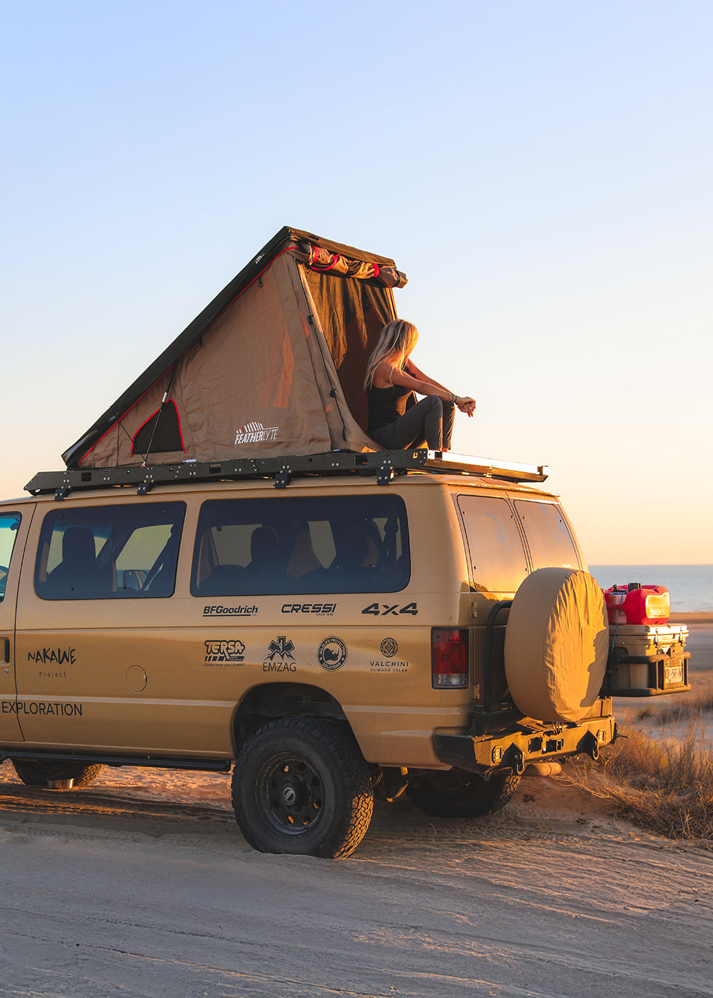 AIRCREST 2+ Person Rooftop Tent